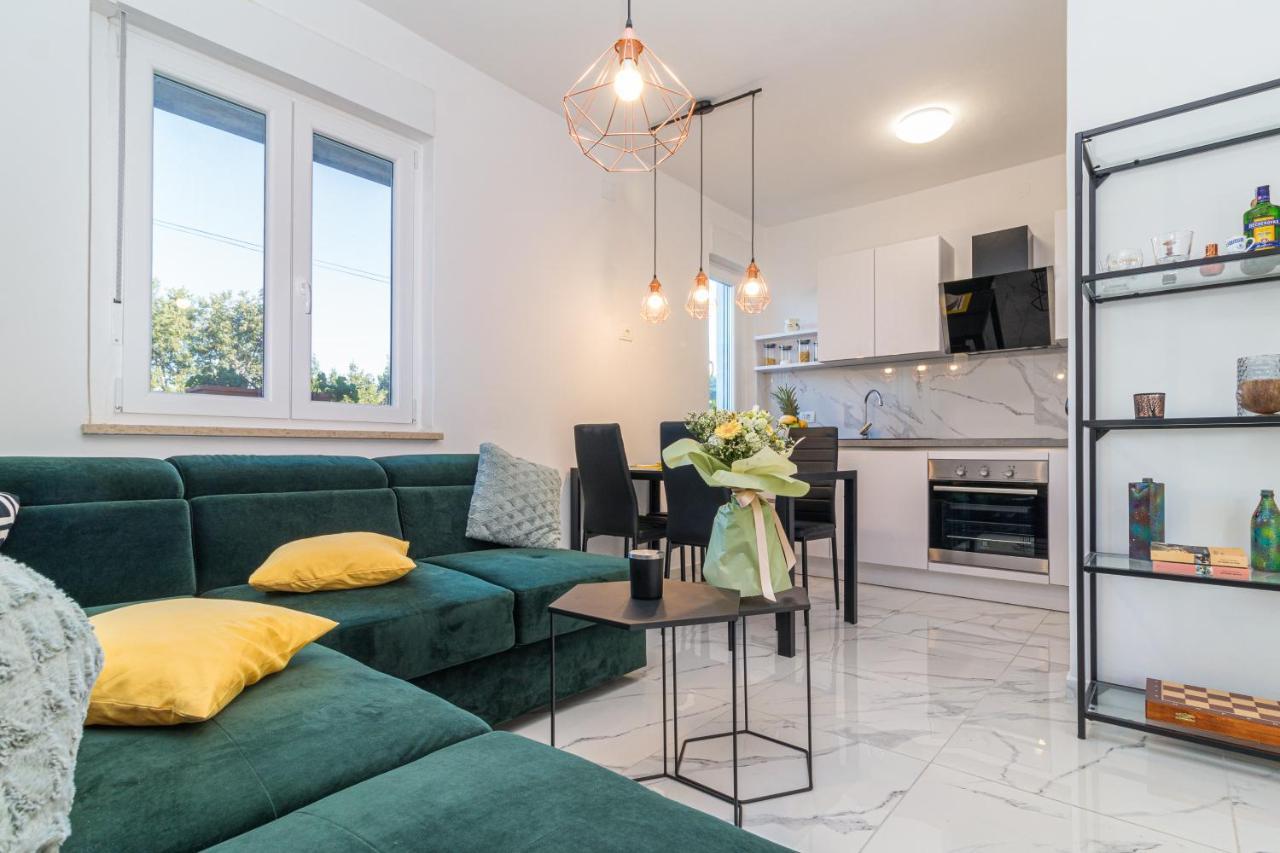 Three Waves Apartment New Pula Ngoại thất bức ảnh